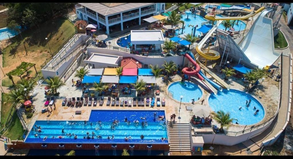 Apto Resort Do Lago Ate 8 Pessoas - Valor Promocional Калдас-Новас Екстер'єр фото